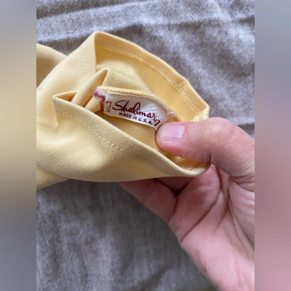 VINTAGE SHALIMAR CANARY CREAM GLOVES